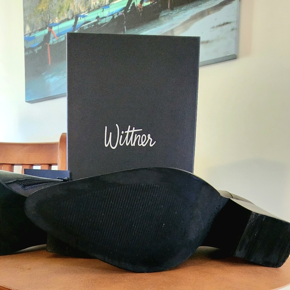 WITTNER Keisha Pointed Toe Block Heel Booties - Picture 3 of 6